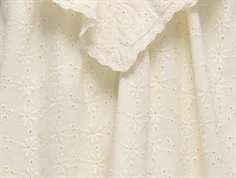 Kids ONLY kjole tofu i broderie anglaise